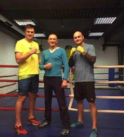 Тренировки по боксу групповые  Клуб единоборств "Груша" (12 тренировок) - купить в Сыропятовке